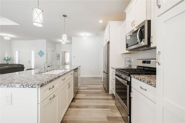 1461 Grand Meadows Way, Webster, NY 14580