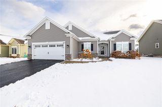 1461 Grand Meadows Way, Webster, NY 14580