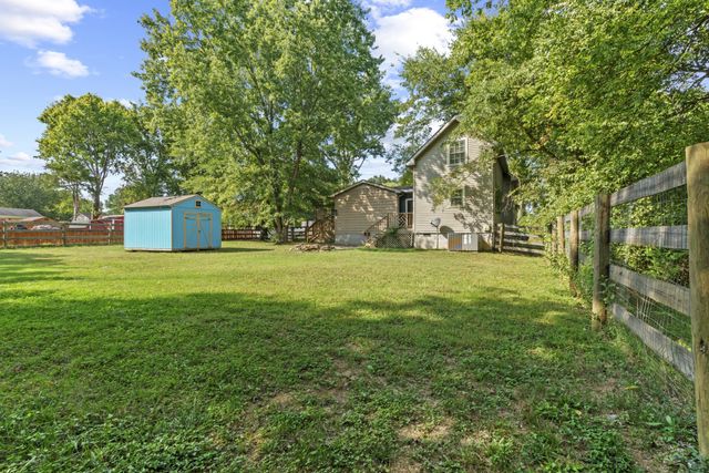 1804 Mars St, La Vergne, TN 37086