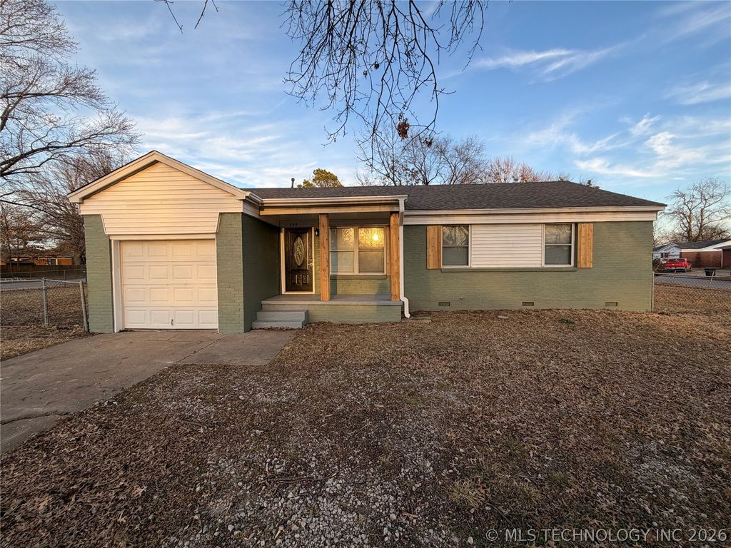 309 N Fairland Street, Pryor, OK 74361