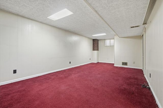 5059 Leona Dr, Baldwin Boro, PA 15227