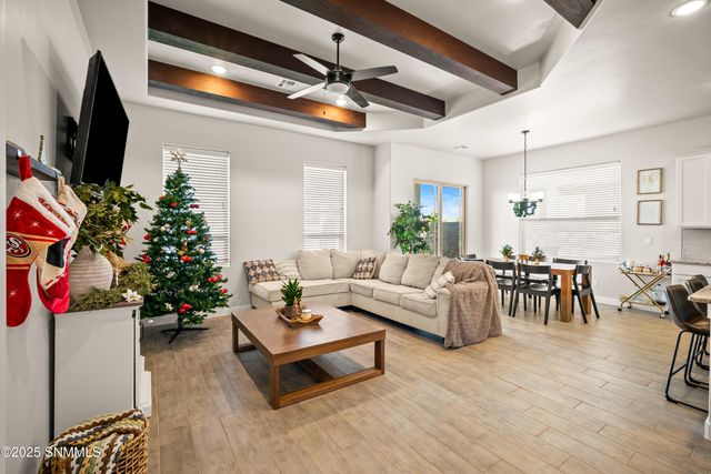 6233 Recoleta Road, Las Cruces, NM 88012