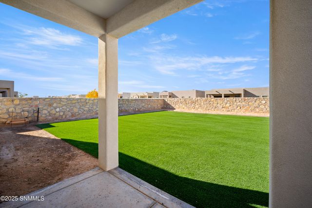 6233 Recoleta Road, Las Cruces, NM 88012