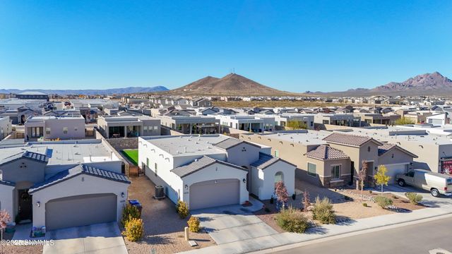 6233 Recoleta Road, Las Cruces, NM 88012