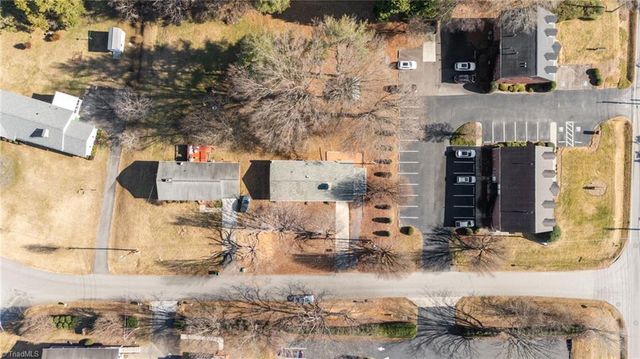 3805 LITTLEBROOK Drive, Clemmons, NC 27012