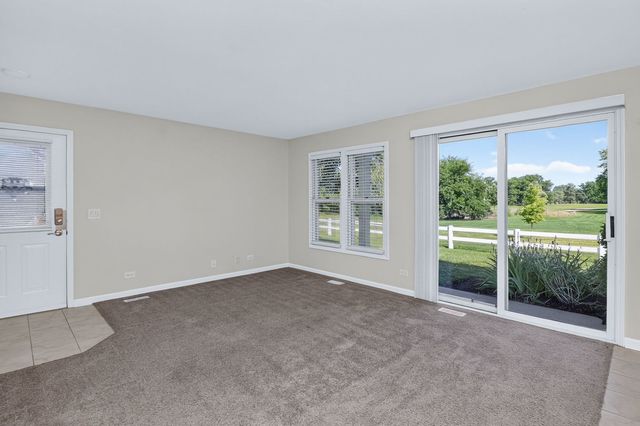 181 Inverness Court 1, Elk Grove Village, IL 60007