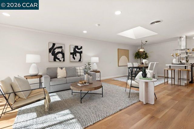 2209 Ptarmigan Dr. 2, Walnut Creek, CA 94595