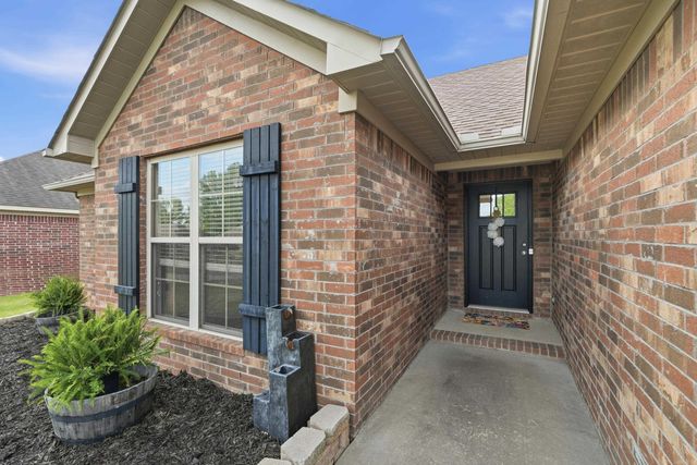 14 Alli Paige Drive, Vilonia, AR 72173