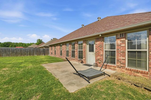 14 Alli Paige Drive, Vilonia, AR 72173