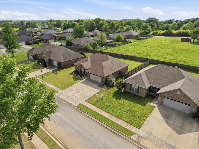 14 Alli Paige Drive, Vilonia, AR 72173