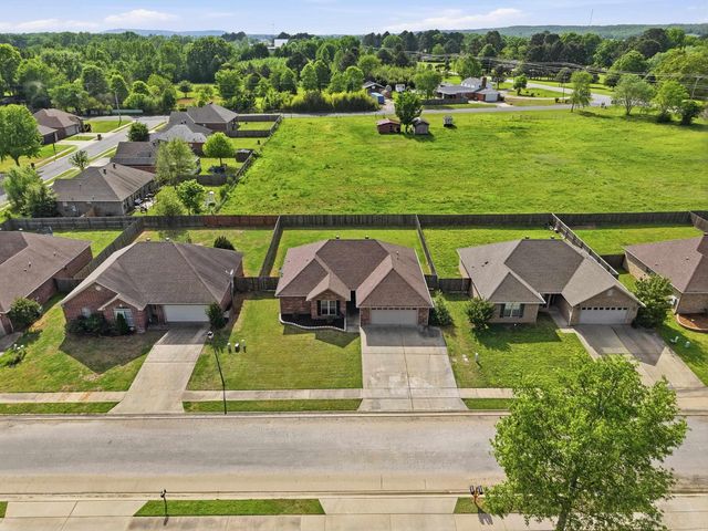 14 Alli Paige Drive, Vilonia, AR 72173