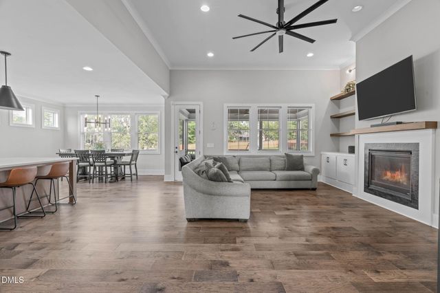 901 Shiloh Hills Drive, Fuquay Varina, NC 27526