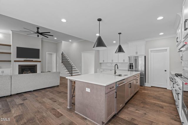 901 Shiloh Hills Drive, Fuquay Varina, NC 27526