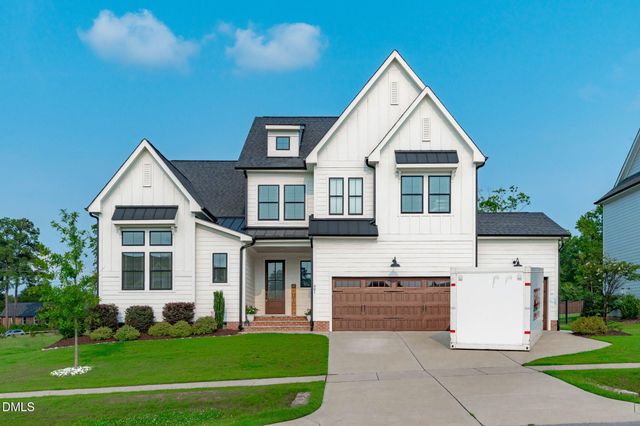 901 Shiloh Hills Drive, Fuquay Varina, NC 27526