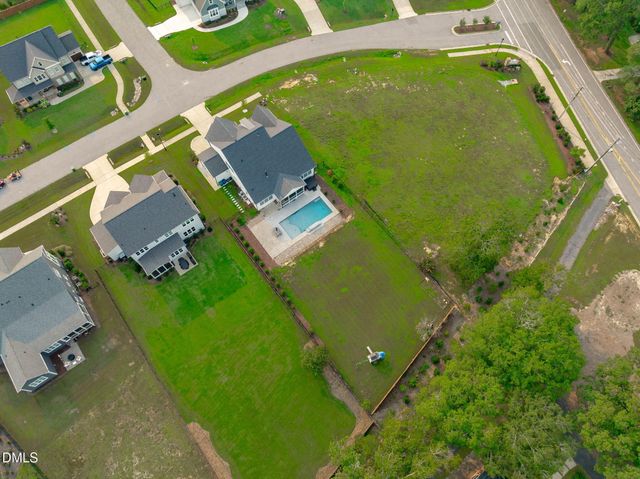 901 Shiloh Hills Drive, Fuquay Varina, NC 27526