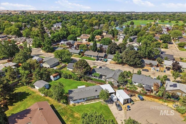 2809 S Montevista Dr, Boise, ID 83706