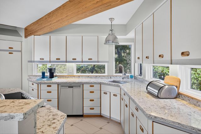 344 King Phillip Road, Wellfleet, MA 02667