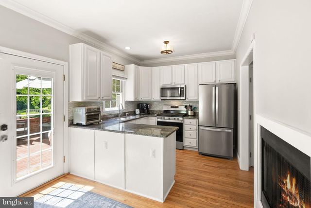 202 CENTER LN, Occoquan, VA 22125
