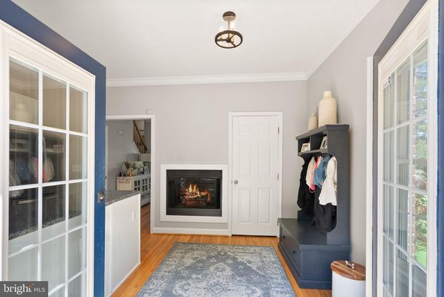 202 CENTER LN, Occoquan, VA 22125