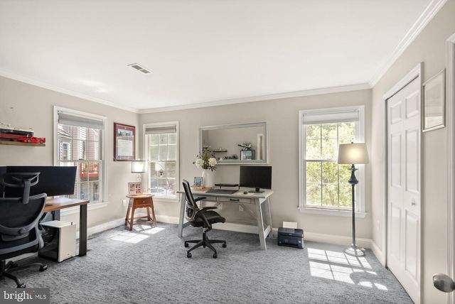 202 CENTER LN, Occoquan, VA 22125