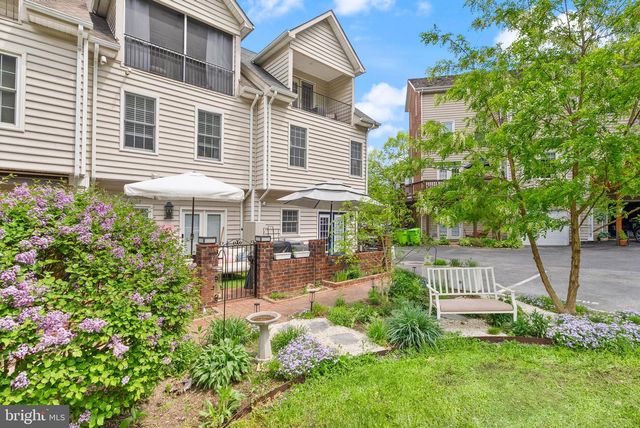 202 CENTER LN, Occoquan, VA 22125