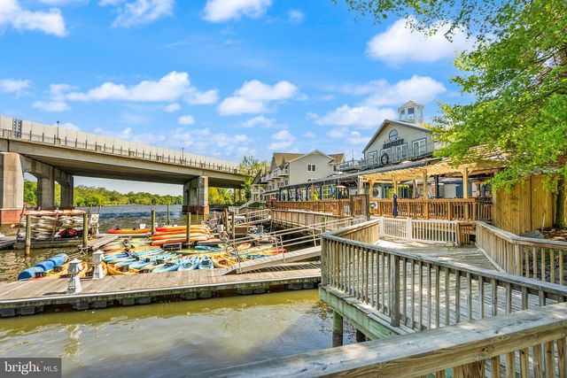 202 CENTER LN, Occoquan, VA 22125