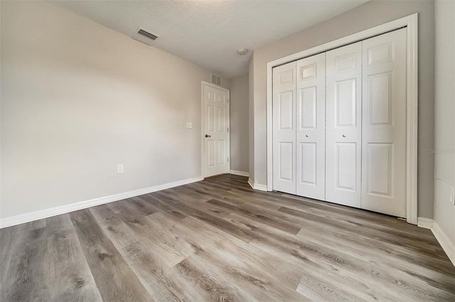 37437 LAUREL HAMMOCK DRIVE, Zephyrhills, FL 33541