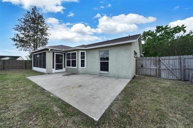 37437 LAUREL HAMMOCK DRIVE, Zephyrhills, FL 33541