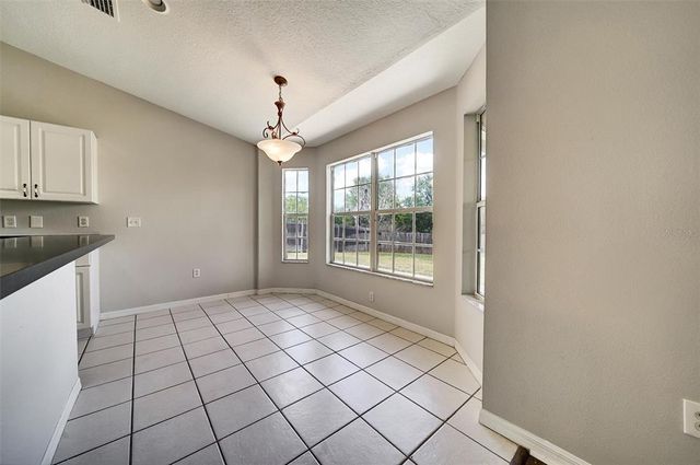 37437 LAUREL HAMMOCK DRIVE, Zephyrhills, FL 33541