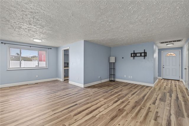 5575 Longford Road, Huber Heights, OH 45424