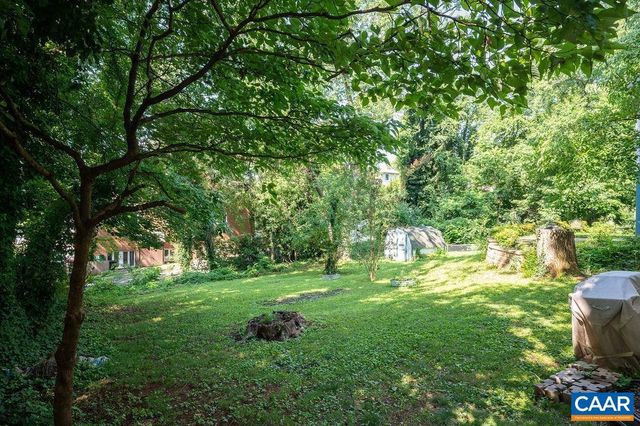 1308 POPLAR ST, Charlottesville, VA 22902