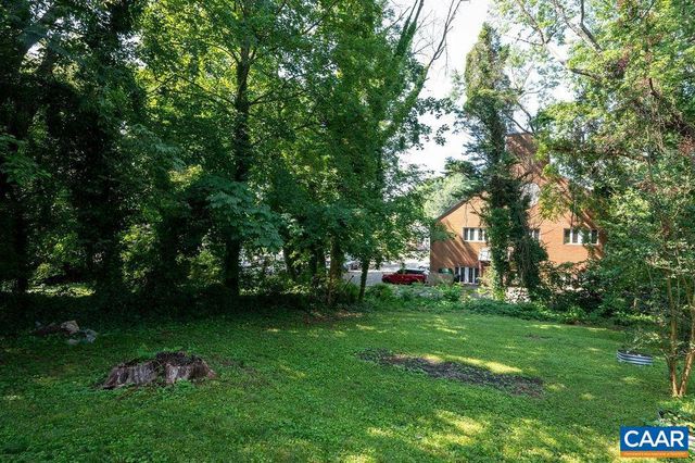1308 POPLAR ST, Charlottesville, VA 22902