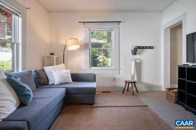 1308 POPLAR ST, Charlottesville, VA 22902