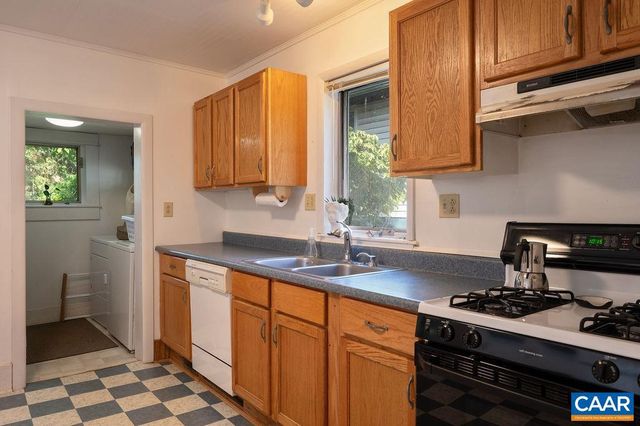 1308 POPLAR ST, Charlottesville, VA 22902