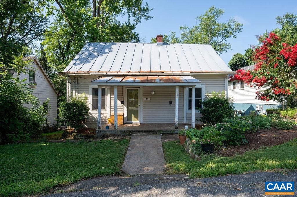 1308 POPLAR ST, Charlottesville, VA 22902