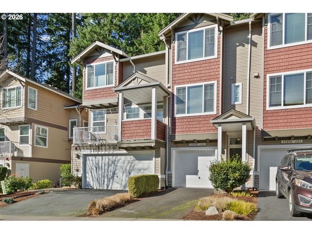 15450 Sw SPARROW Loop 102, Beaverton, OR 97007