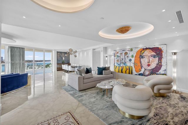 1000 S Pointe Dr 1501, Miami Beach, FL 33139