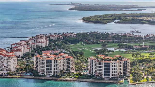 1000 S Pointe Dr 1501, Miami Beach, FL 33139