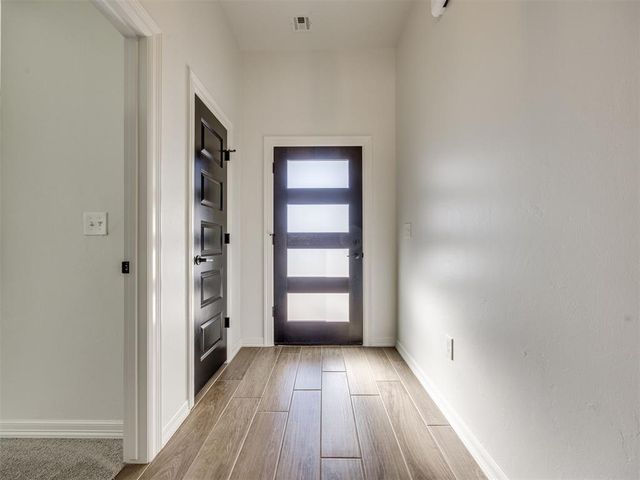 12100 Birch Street, Yukon, OK 73099