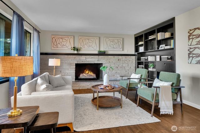 3719 38th Avenue SW, Seattle, WA 98126