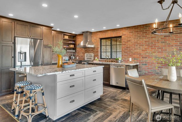 3719 38th Avenue SW, Seattle, WA 98126