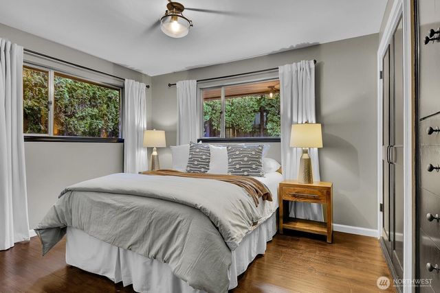 3719 38th Avenue SW, Seattle, WA 98126