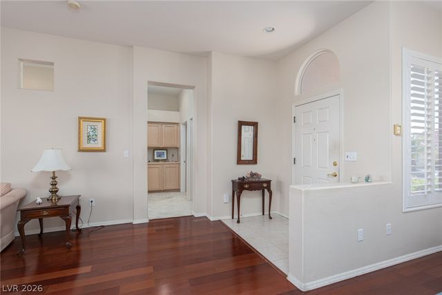 10716 Grand Cypress Avenue, Las Vegas, NV 89134
