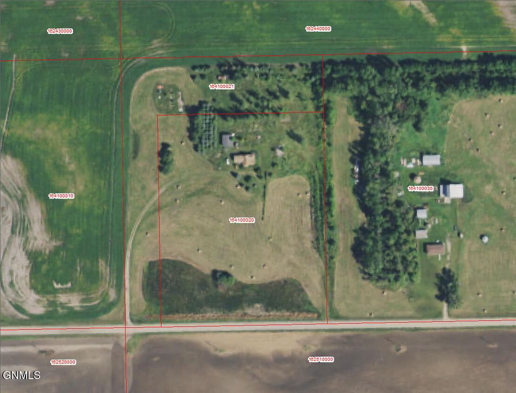 7755 34th Street SE, Jamestown, ND 58401 photo 7