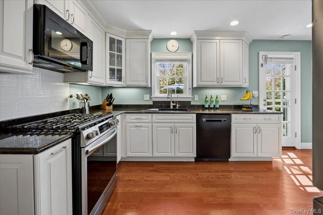 195 Central Parkway, Mount Vernon, NY 10552