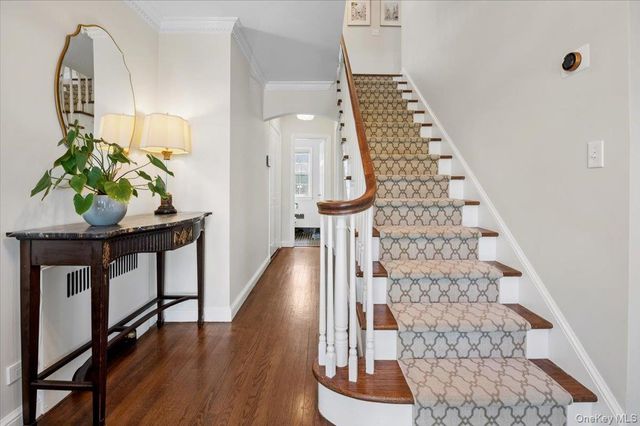 195 Central Parkway, Mount Vernon, NY 10552