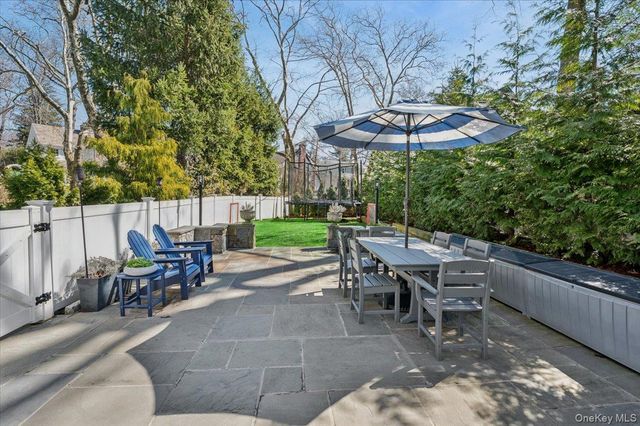 195 Central Parkway, Mount Vernon, NY 10552