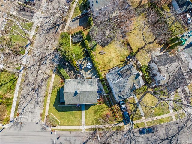 195 Central Parkway, Mount Vernon, NY 10552