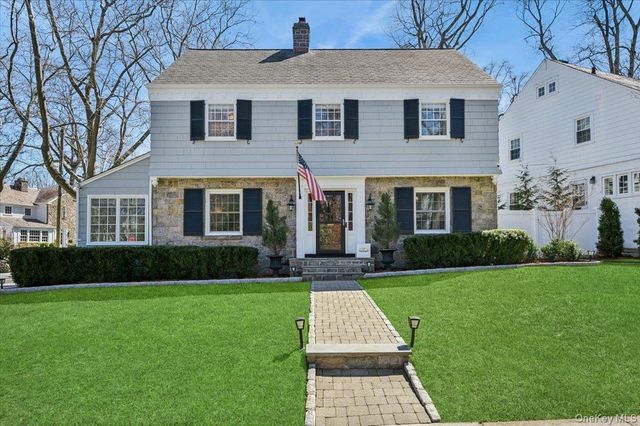 195 Central Parkway, Mount Vernon, NY 10552