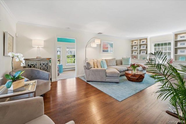 195 Central Parkway, Mount Vernon, NY 10552
